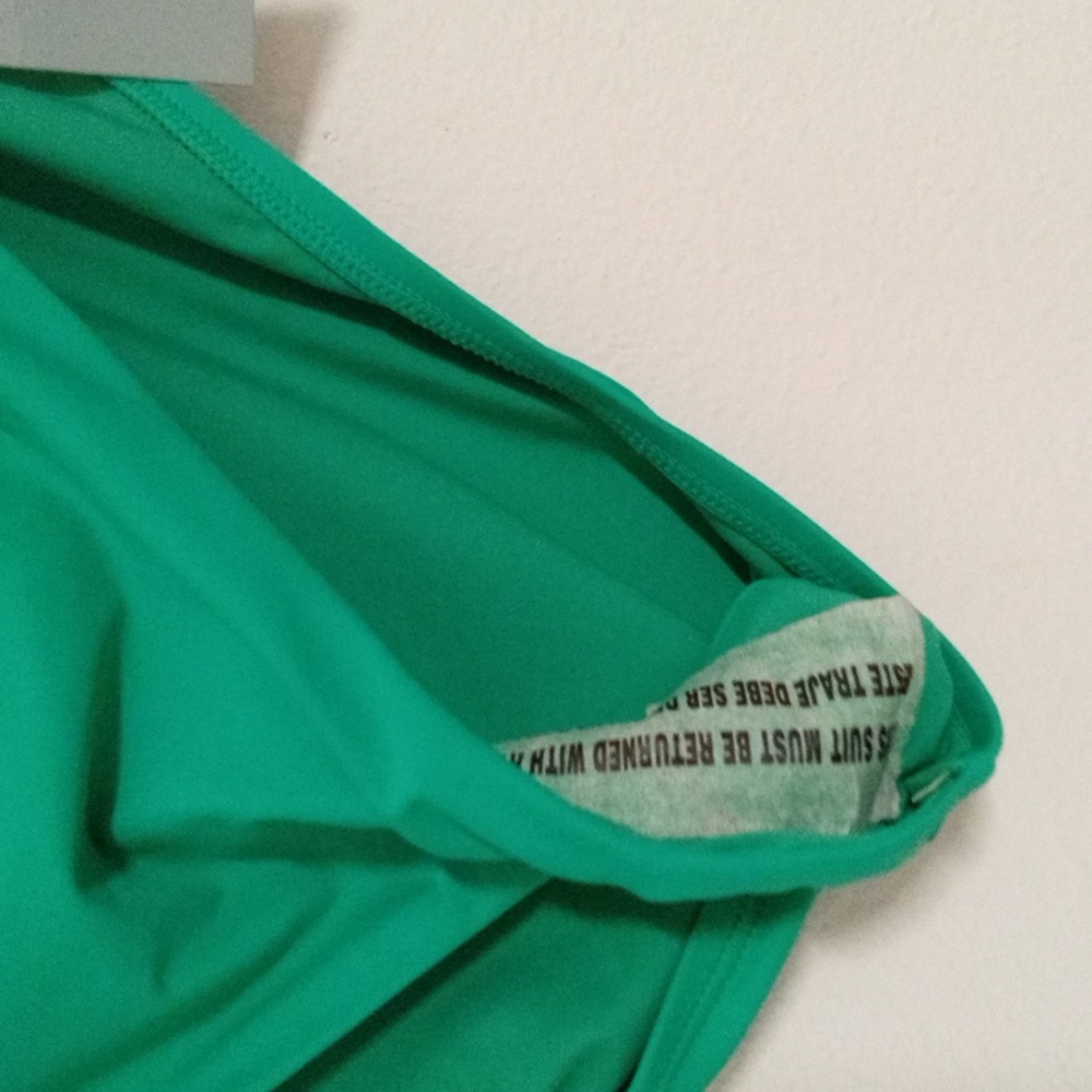 Spectacular BNWT Antonio Melani high waist swim bottom - Picture 3 of 4